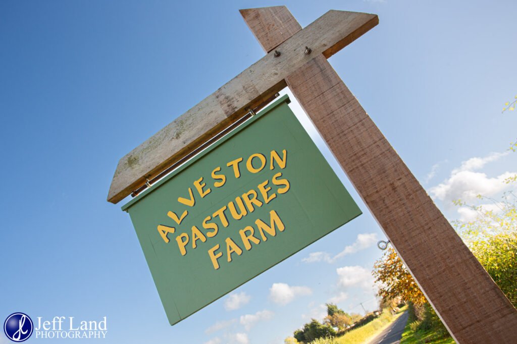 Sign Alveston Pastures Farm Stratford upon Avon