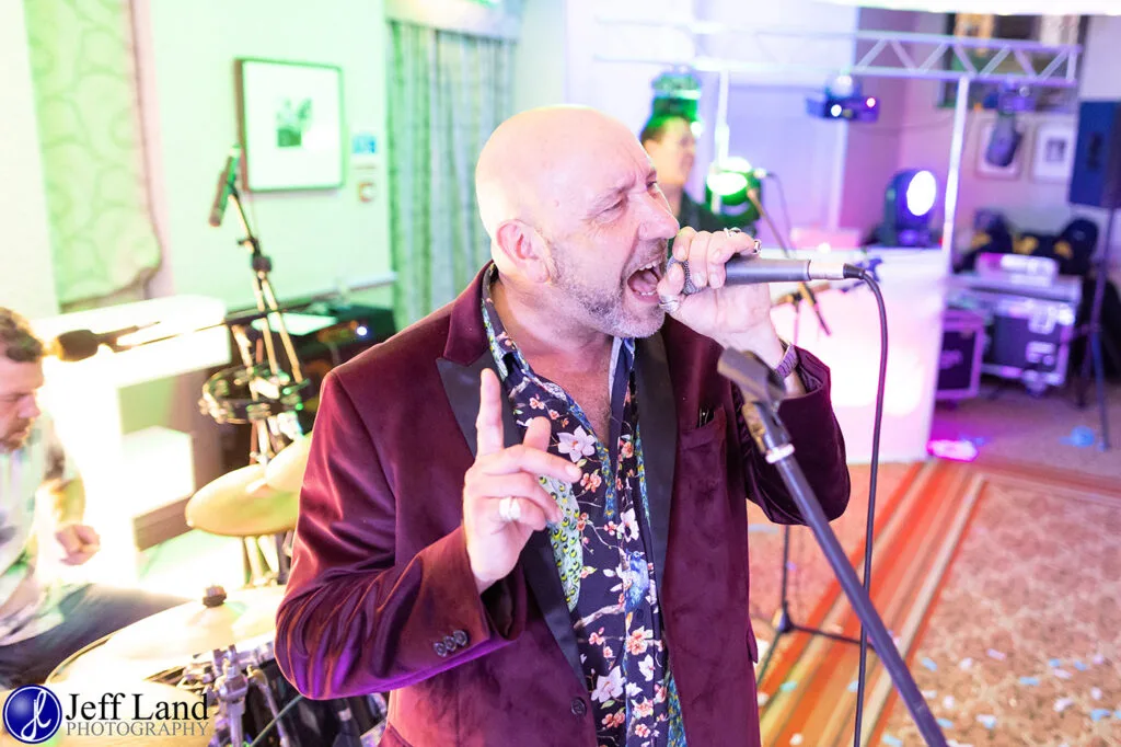Approved Wedding Photographer at the Macdonald Alveston Manor Hotel. Based in Stratford-upon-Avon covering Warwickshire and the Cotswolds Live Band