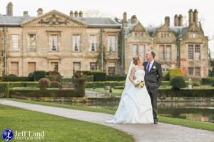 Read more about the article Rachael and David Coombe Abbey Wedding Photographer