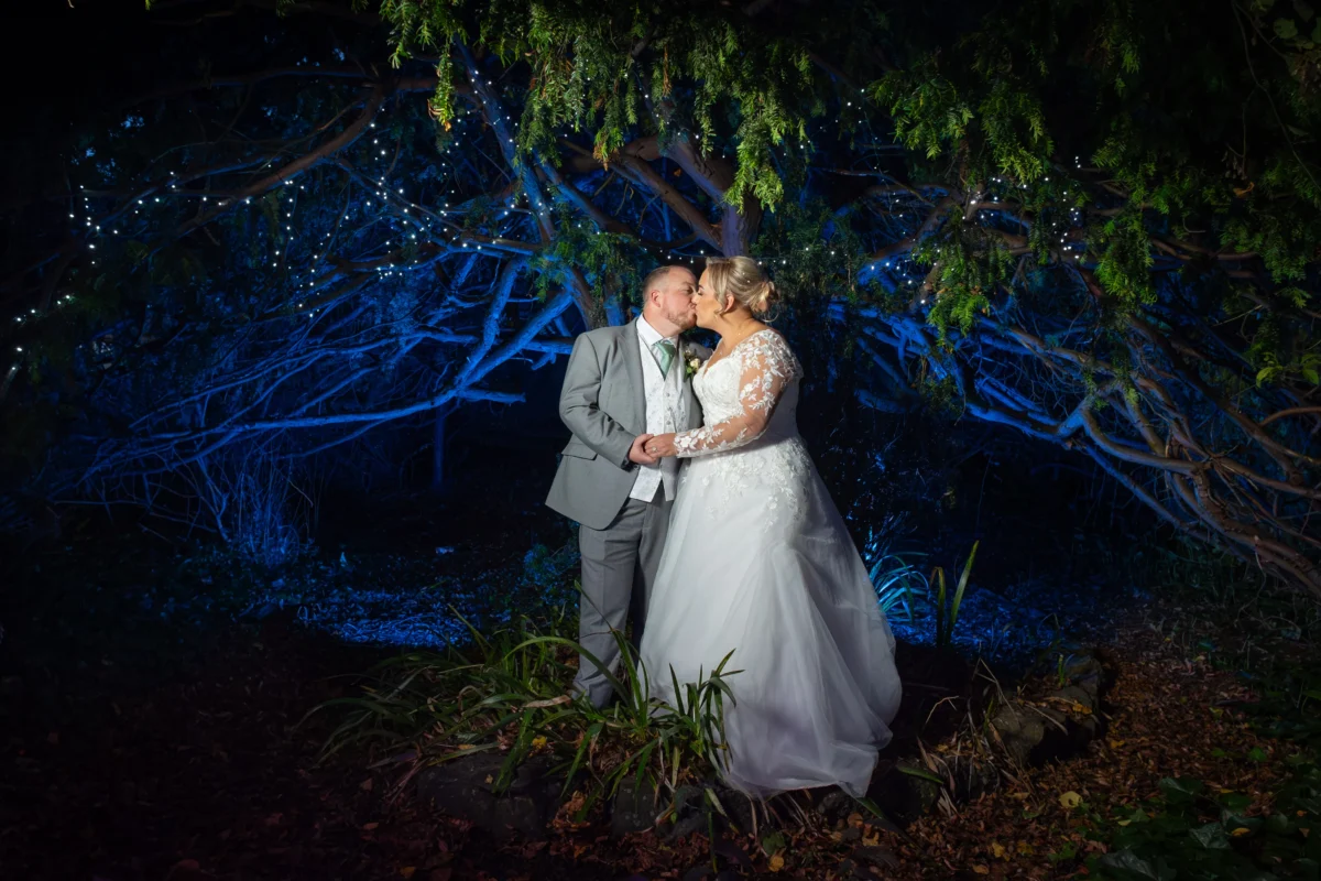 Wedding Photographer Macdonald Alveston Manor